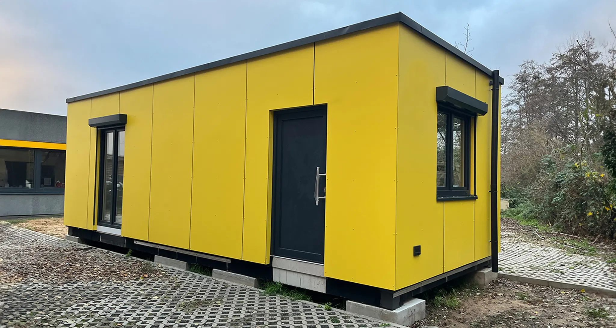 solid-modulbau-referenz-bedburg-hero-1.1